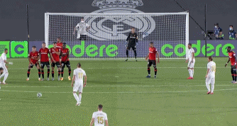 队记：杨瀚森今天表现含金量更高，必须肯定他的适应能力