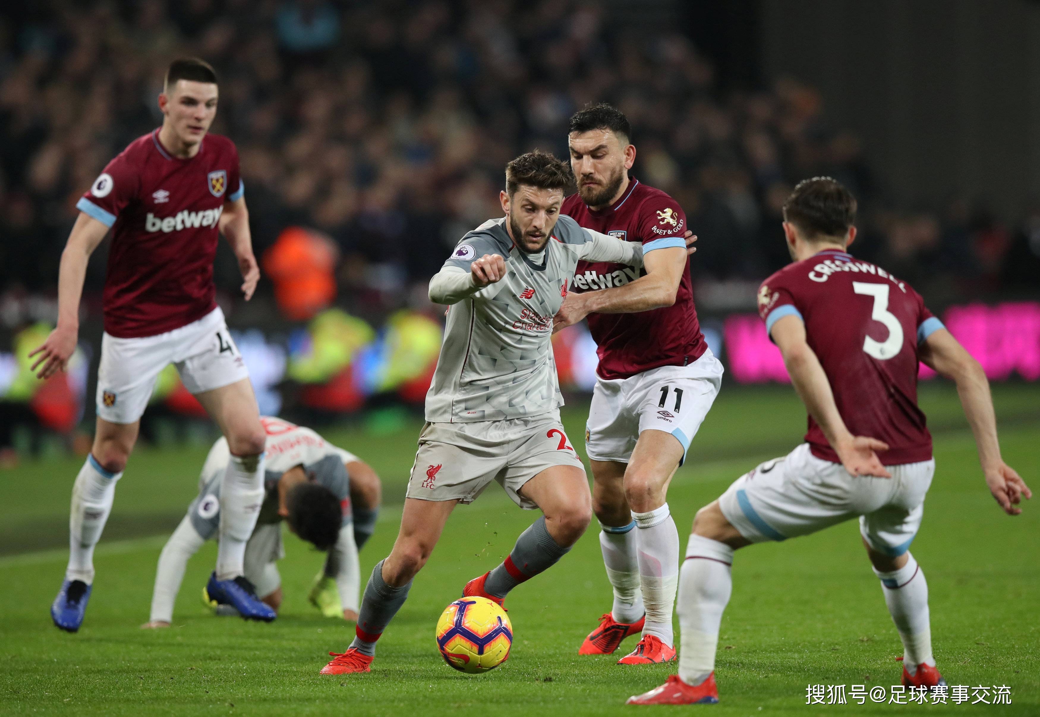 克莱顿替补6中5轰12分，爵士半场唯一上双球员