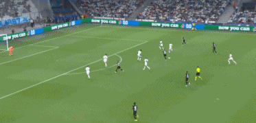 每体：博阿滕在巴萨体育城训练数日，并与弗里克会面