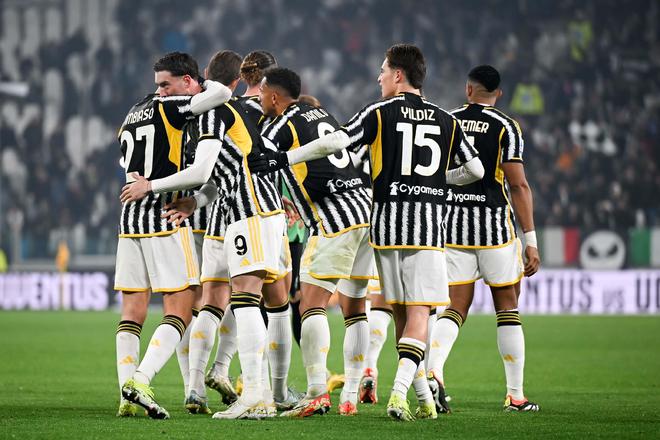 首开记录，埃斯特旺当选与塞内加尔一役巴西队内最佳球员