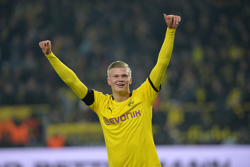 土媒：卢克曼接受加拉塔萨雷900万欧年薪，在等俱乐部谈妥